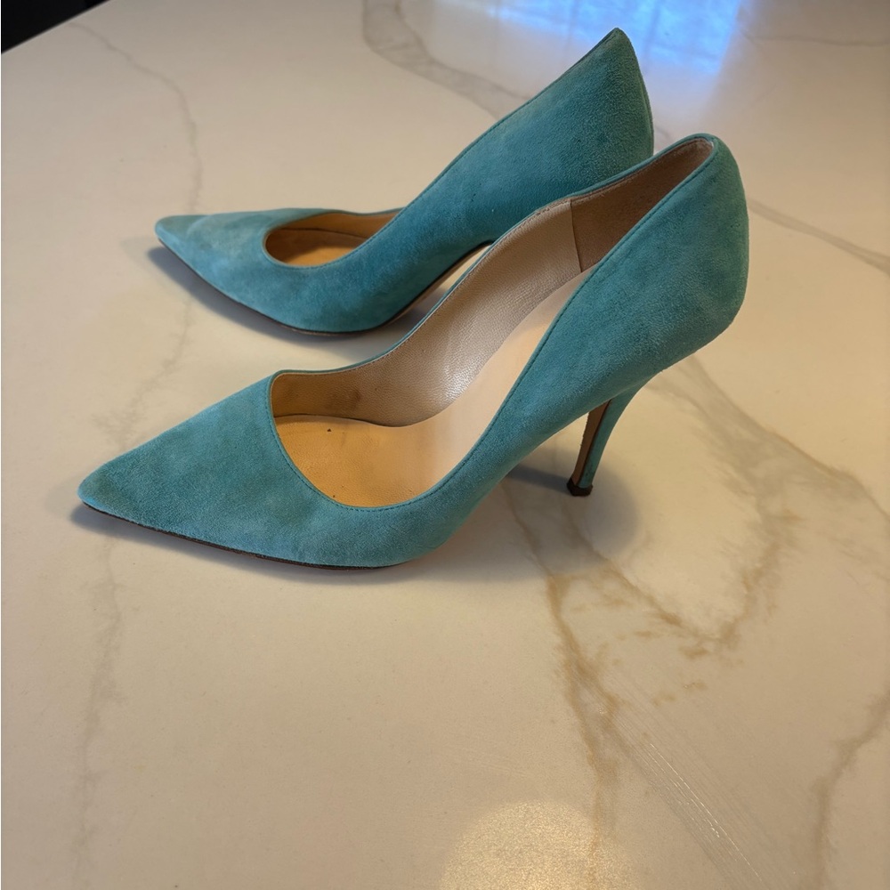 Kate Spade Robin’s Egg Blue Suede Pumps size 7